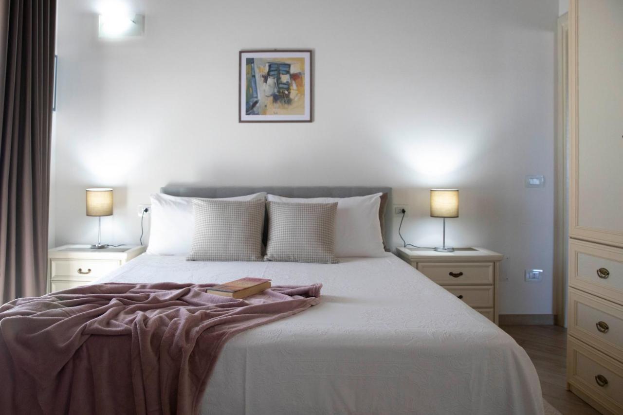 Irilor Luxury B&B Valledoria  Buitenkant foto