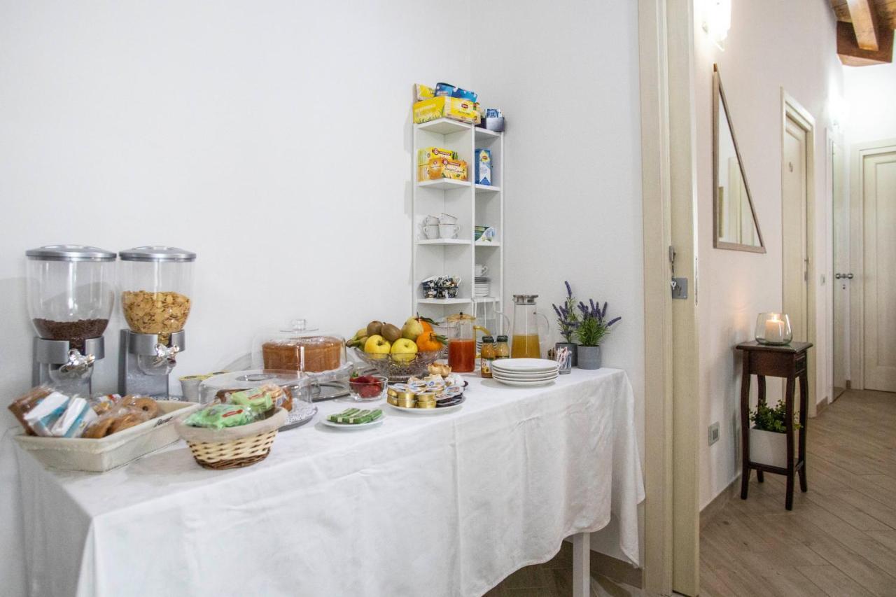 Irilor Luxury B&B Valledoria  Buitenkant foto
